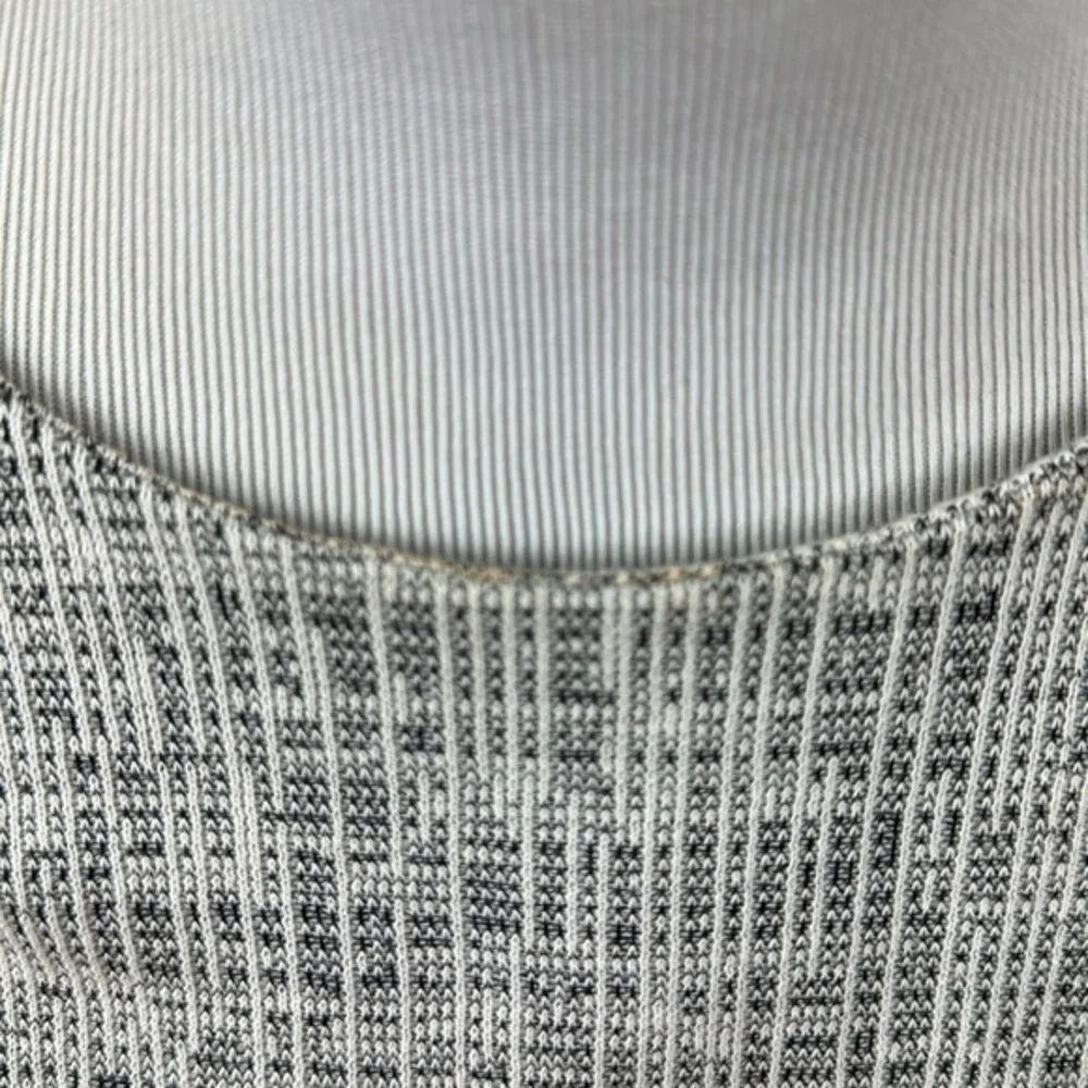 Banana republic blouse‎ size small - Picture 6 of 8